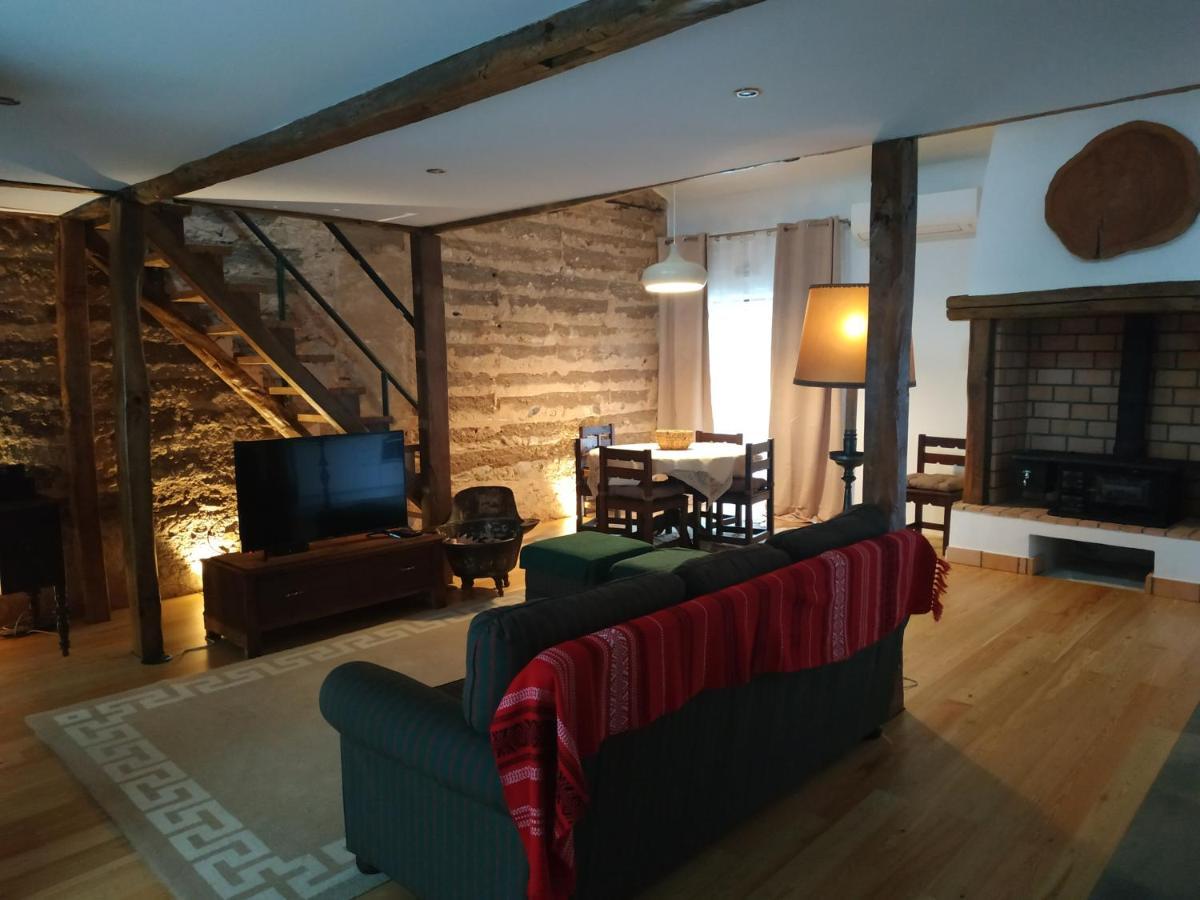 Bed and Breakfast Casa Da Tia Guida Golegã Zewnętrze zdjęcie